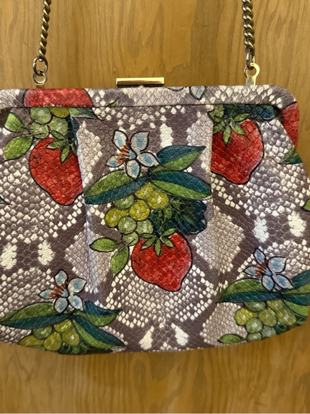 Strawberry & Floral Print Chain/clutch leather  - Red/Green Accent